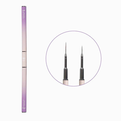 Nail art brush 1/2 dans son étui violet numéroté 1 et 2, zoom sur les deux pointes liner